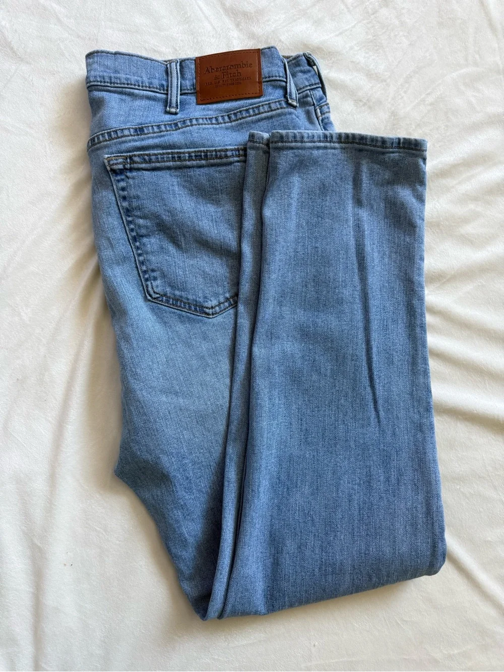 Abercrombie & Fitch Men's Athletic Skinny Stretch Jeans